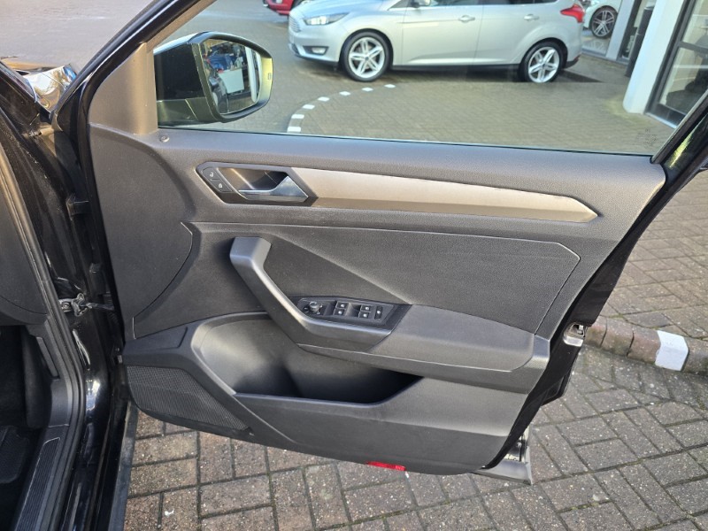 Used Volkswagen T-Roc 2020 for sale - 77459846: Photo 28