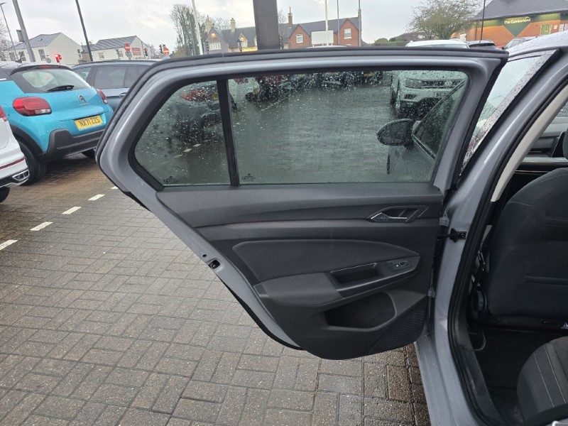 Used Volkswagen Golf 2020 for sale - 77296725: Photo 21