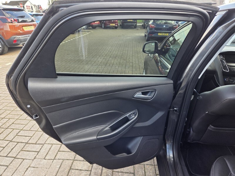 Used Ford Focus 2017 for sale - 77791289: Photo 17