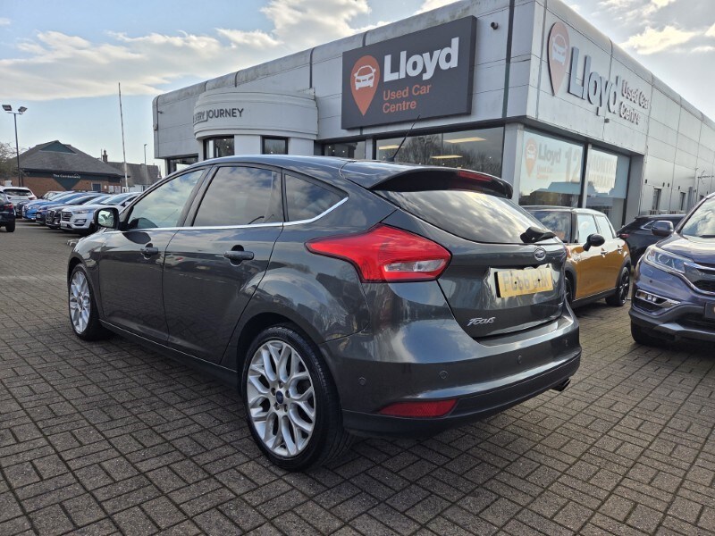 Used Ford Focus 2017 for sale - 77791289: Photo 3