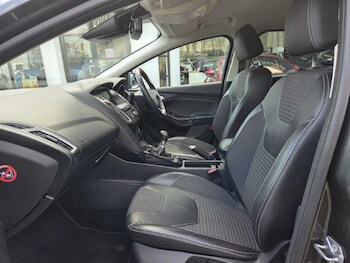 Used Ford Focus 2017 for sale - 77791289: Photo