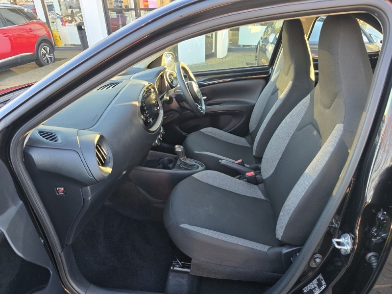 Used Toyota Aygo X 2023 for sale - 77113029: Photo 4