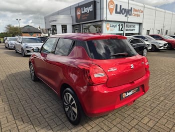 Used Suzuki Swift 2018 for sale - 79746296: Photo