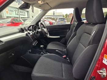 Used Suzuki Swift 2018 for sale - 79746296: Photo