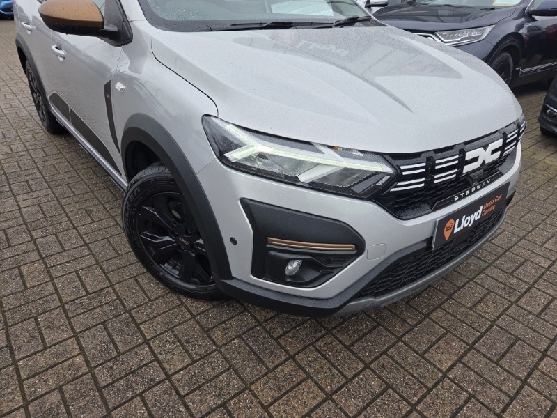 Used Dacia Sandero Stepway 2024 for sale - 78190440: Photo 37