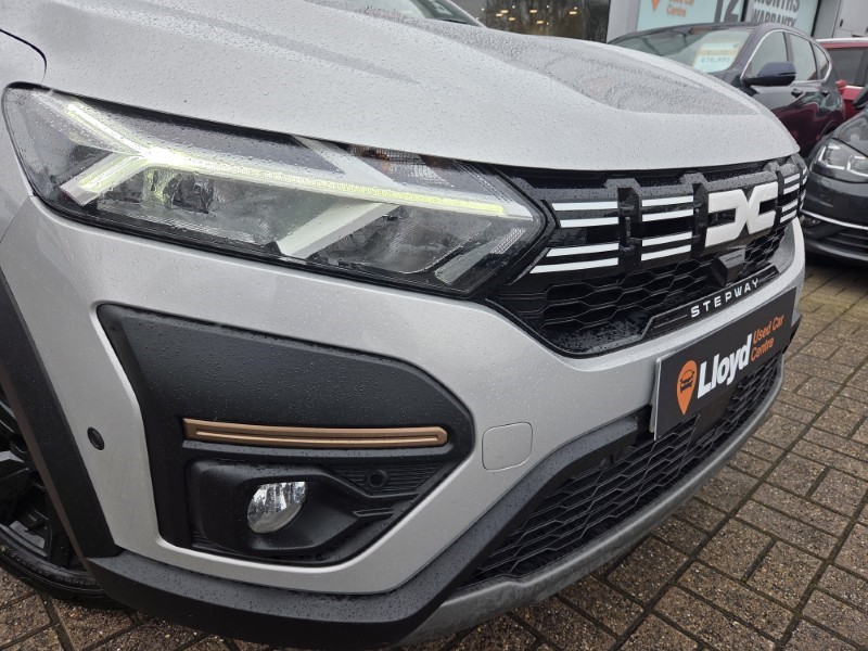 Used Dacia Sandero Stepway 2024 for sale - 78190440: Photo 38