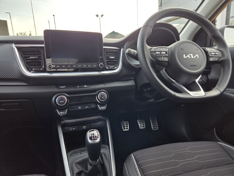 Used Kia Stonic 2024 for sale - 77975602: Photo 15