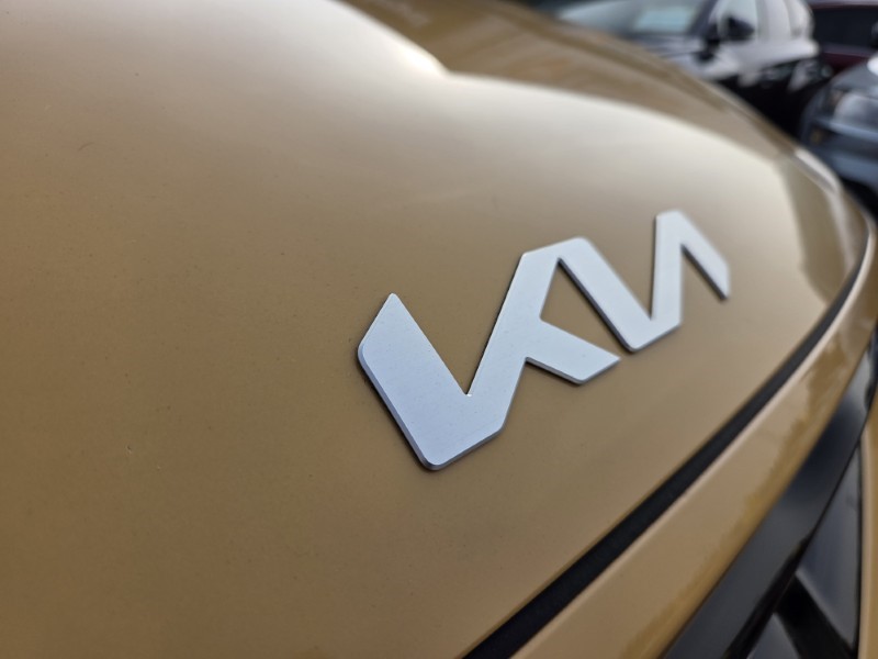 Used Kia Stonic 2024 for sale - 77975602: Photo 42