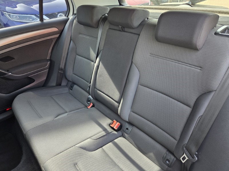 Used Volkswagen Golf 2017 for sale - 77975611: Photo 16