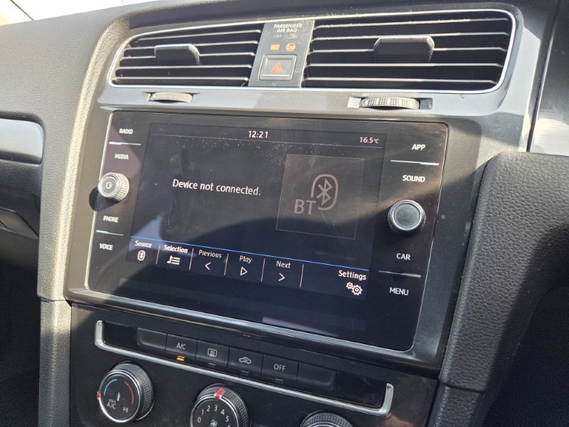 Used Volkswagen Golf 2017 for sale - 77975611: Photo 27