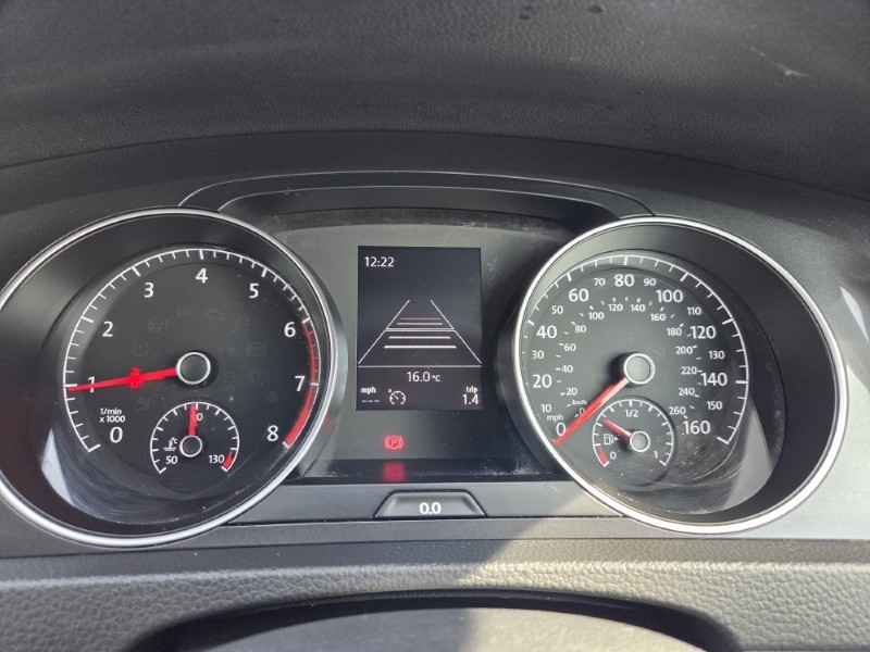 Used Volkswagen Golf 2017 for sale - 77975611: Photo 33