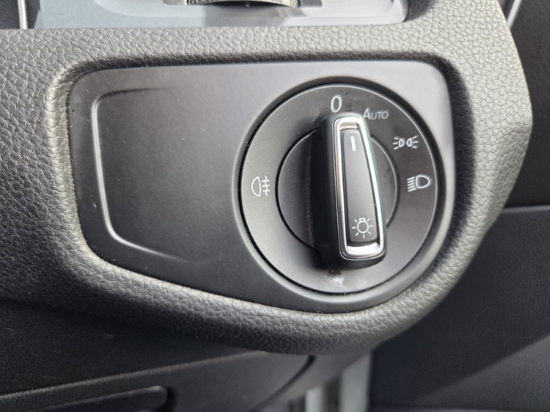 Used Volkswagen Golf 2017 for sale - 77975611: Photo 34