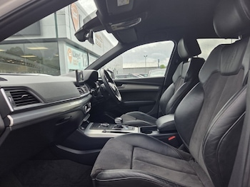 Used Audi Q5 2017 for sale - 78630320: Photo