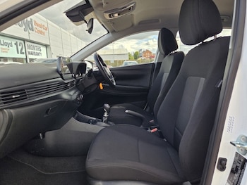 Used Hyundai i20 2025 for sale - 79456763: Photo