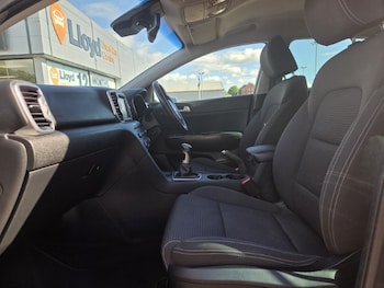 Used Kia Sportage 2018 for sale - 78801005: Photo