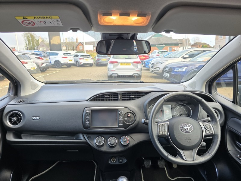 Used Toyota Yaris 2020 for sale - 77063488: Photo 11