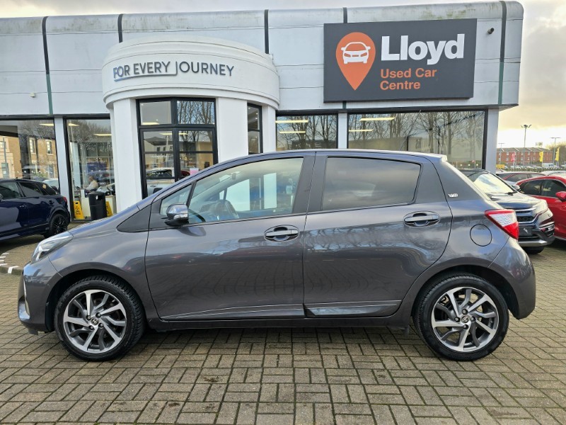 Used Toyota Yaris 2020 for sale - 77063488: Photo 17