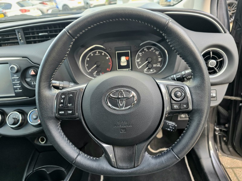 Used Toyota Yaris 2020 for sale - 77063488: Photo 33