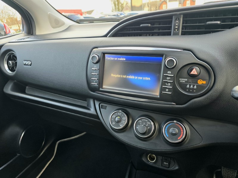 Used Toyota Yaris 2020 for sale - 77063488: Photo 41