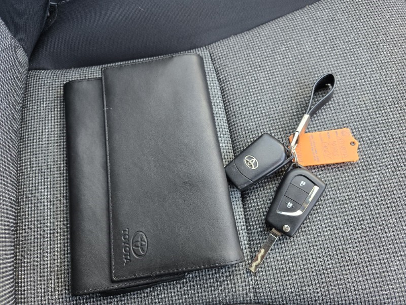 Used Toyota Yaris 2020 for sale - 77063488: Photo 43