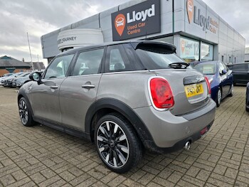 Used MINI Hatch 2017 for sale - 77589839: Photo