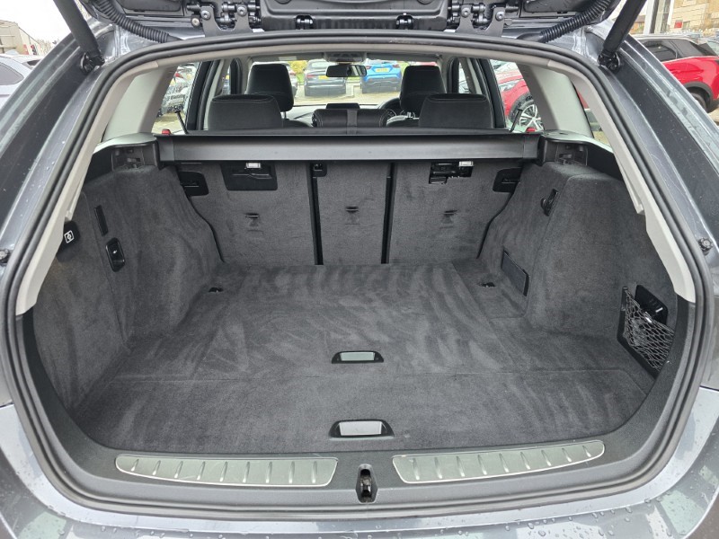 Used BMW 3 Series 2018 for sale - 77113030: Photo 21