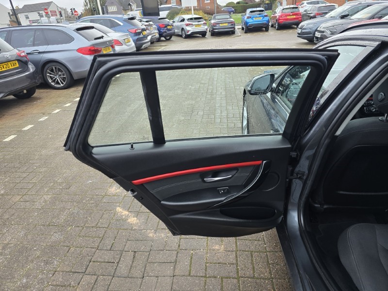 Used BMW 3 Series 2018 for sale - 77113030: Photo 22