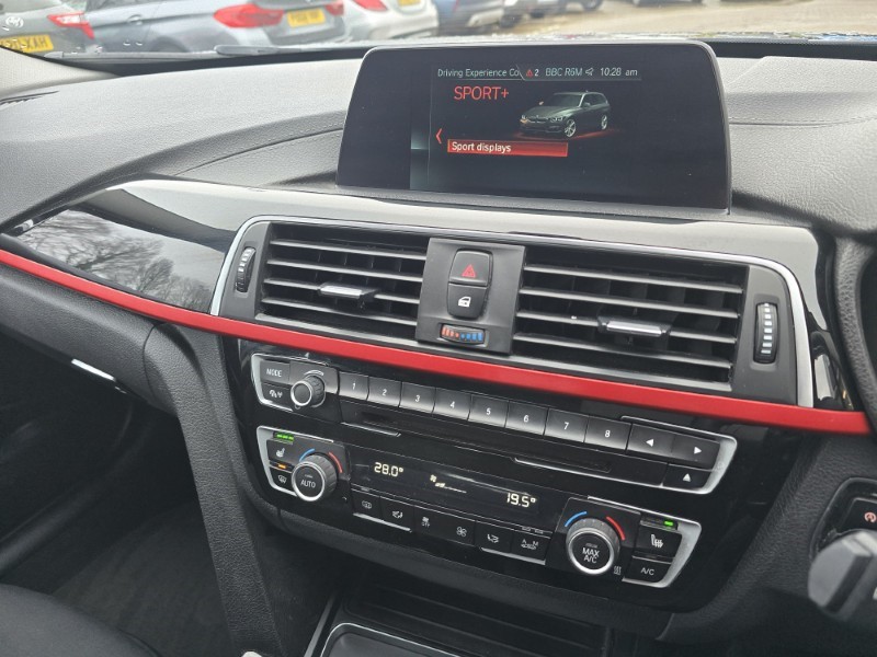 Used BMW 3 Series 2018 for sale - 77113030: Photo 40