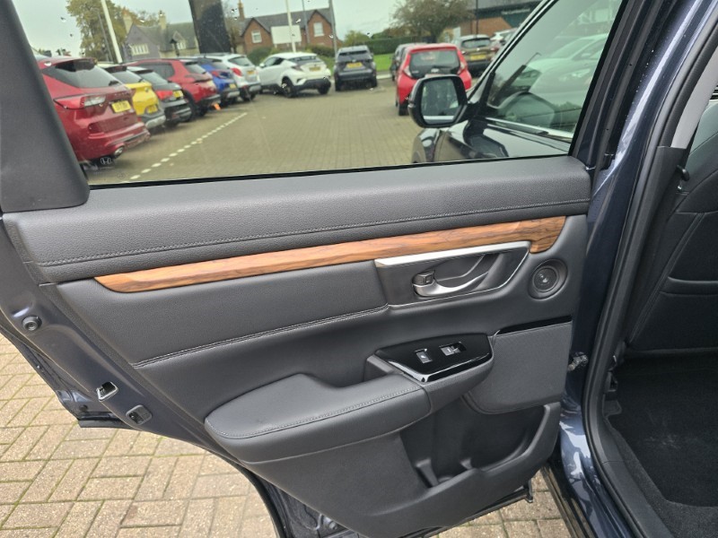 Used Honda CR-V 2019 for sale - 76981738: Photo 25