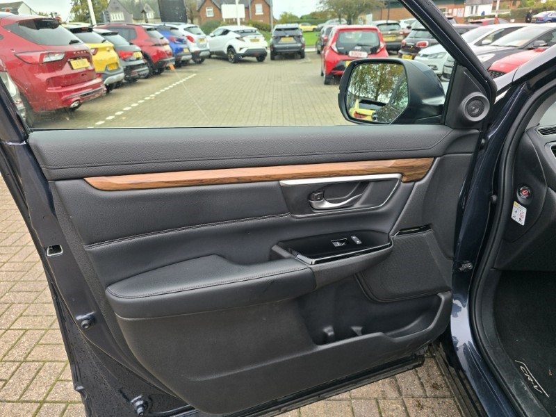 Used Honda CR-V 2019 for sale - 76981738: Photo 30