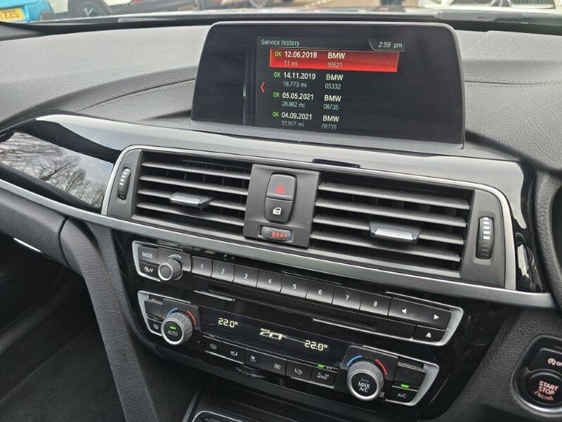 Used BMW 3 Series 2018 for sale - 77474728: Photo 45