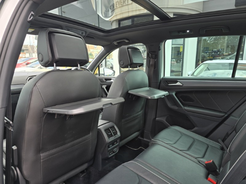 Used Volkswagen Tiguan 2018 for sale - 77220416: Photo 27