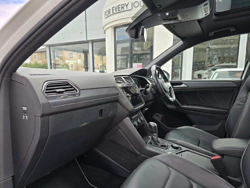 Used Volkswagen Tiguan 2018 for sale - 77220416: Photo 31