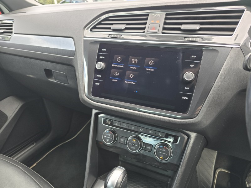 Used Volkswagen Tiguan 2018 for sale - 77220416: Photo 48