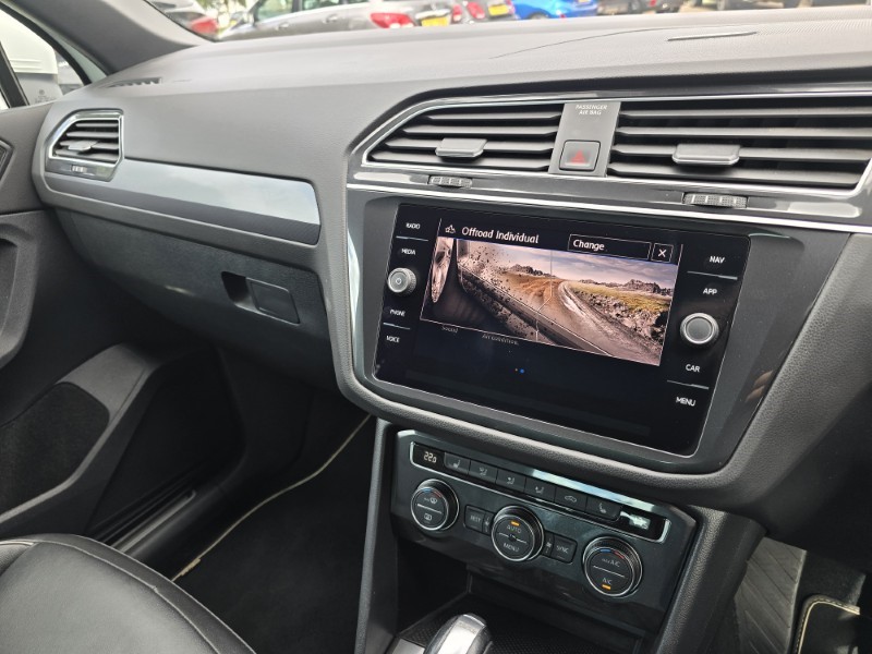 Used Volkswagen Tiguan 2018 for sale - 77220416: Photo 53