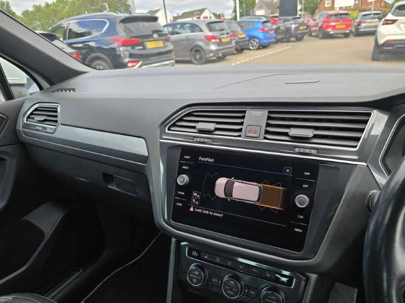 Used Volkswagen Tiguan 2018 for sale - 77220416: Photo 56