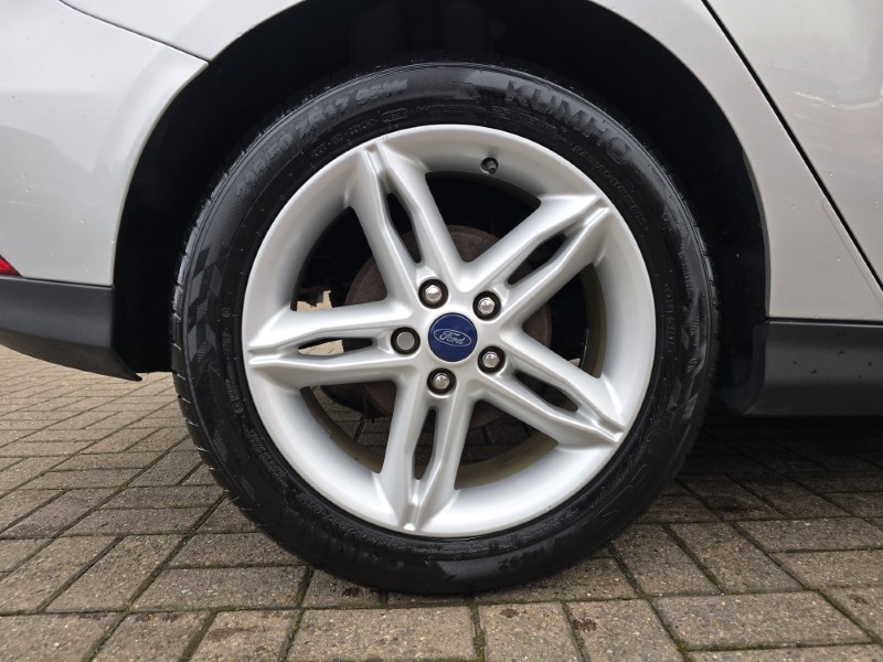 Used Ford Focus 2017 for sale - 77459868: Photo 10