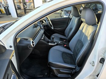 Used Mazda Mazda2 2021 for sale - 77541530: Photo