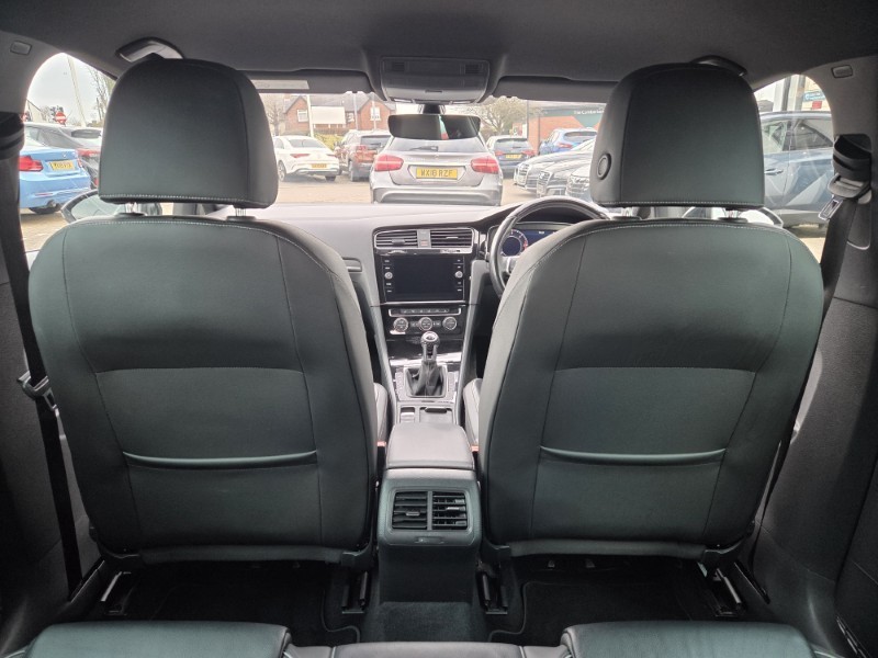 Used Volkswagen Golf 2017 for sale - 77973658: Photo 13