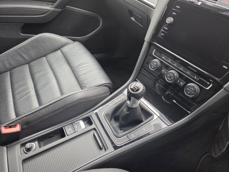 Used Volkswagen Golf 2017 for sale - 77973658: Photo 25