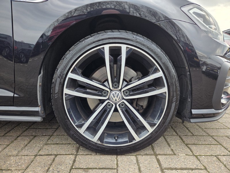 Used Volkswagen Golf 2017 for sale - 77973658: Photo 9