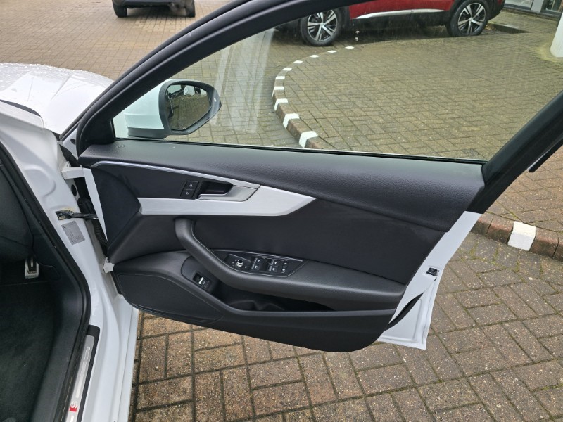 Used Audi A4 2016 for sale - 77207093: Photo 30