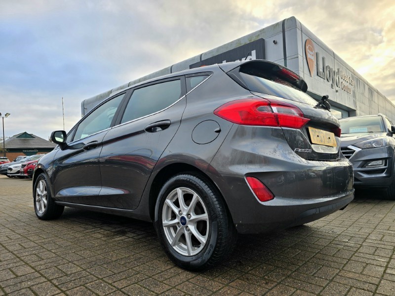 Used Ford Fiesta 2018 for sale - 77207090: Photo 3