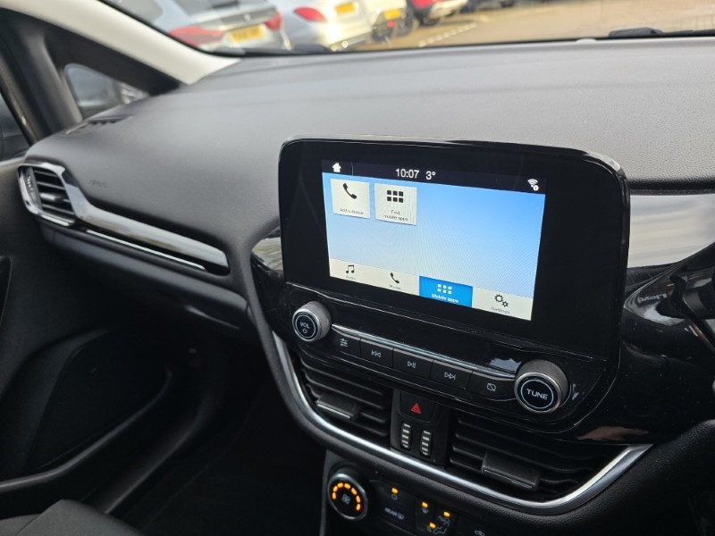 Used Ford Fiesta 2018 for sale - 77207090: Photo 37