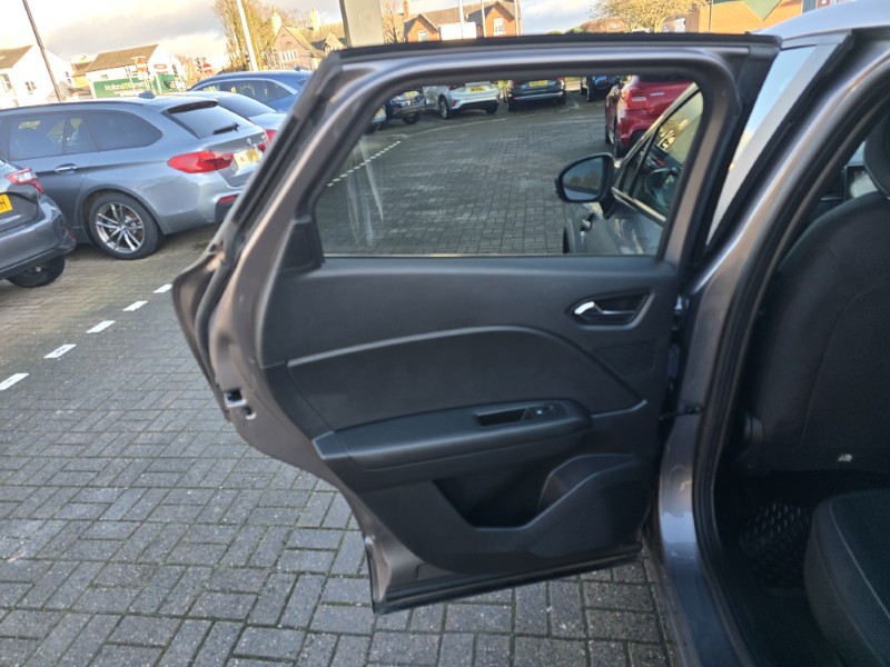 Used Renault Captur 2021 for sale - 77148049: Photo 20