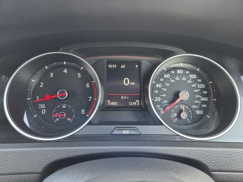 Used Volkswagen Golf 2016 for sale - 77915601: Photo 41