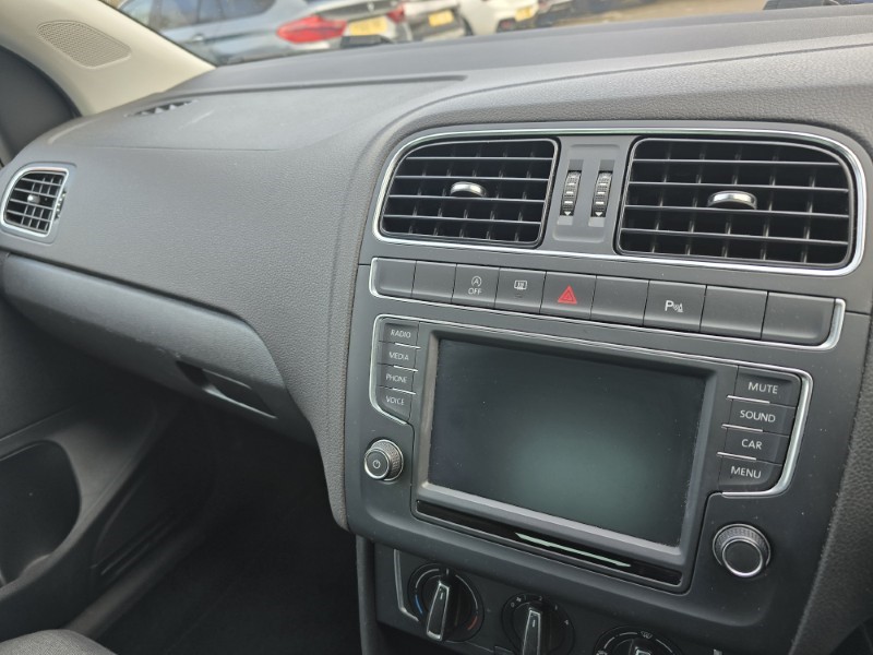 Used Volkswagen Polo 2017 for sale - 77300607: Photo 36