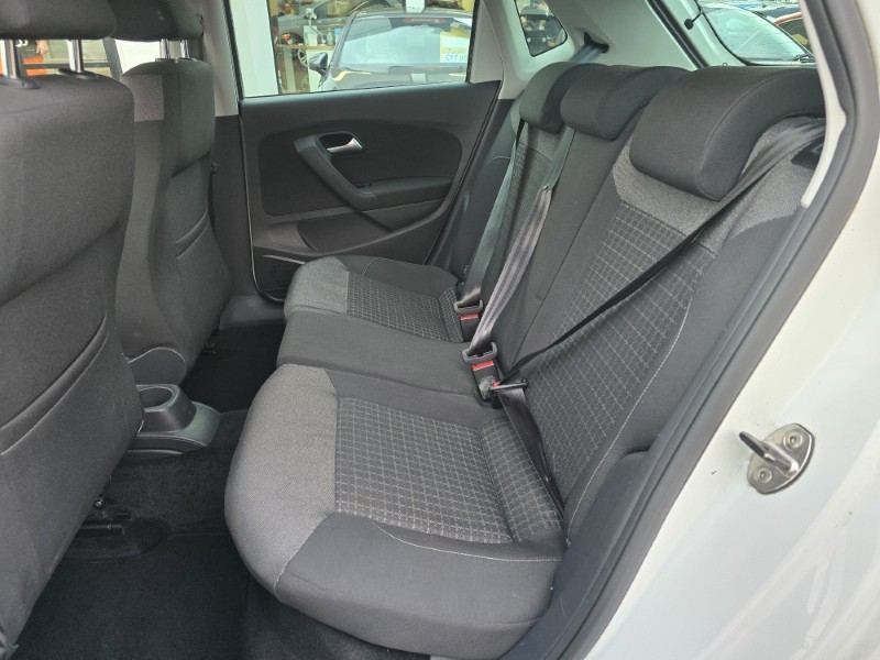 Used Volkswagen Polo 2017 for sale - 77300607: Photo 4