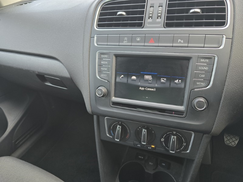 Used Volkswagen Polo 2017 for sale - 77300607: Photo 42