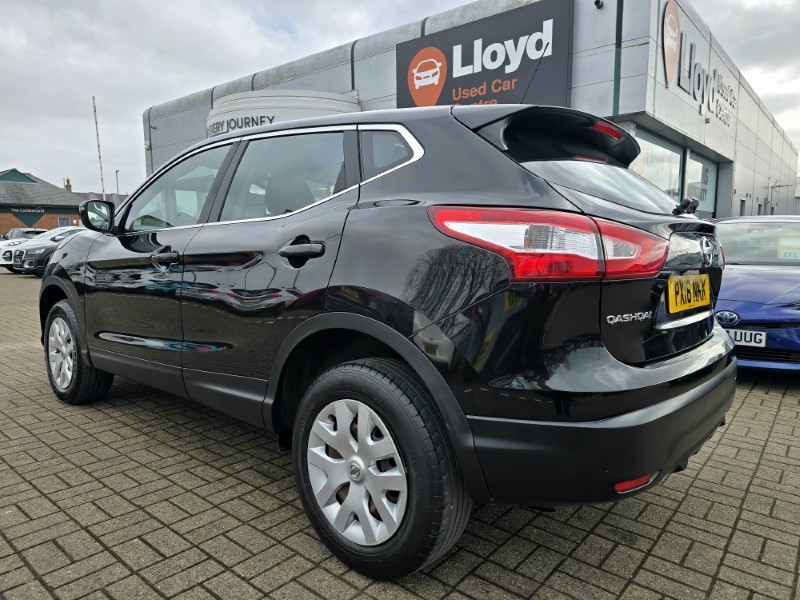 Used Nissan Qashqai 2016 for sale - 77649912: Photo 3